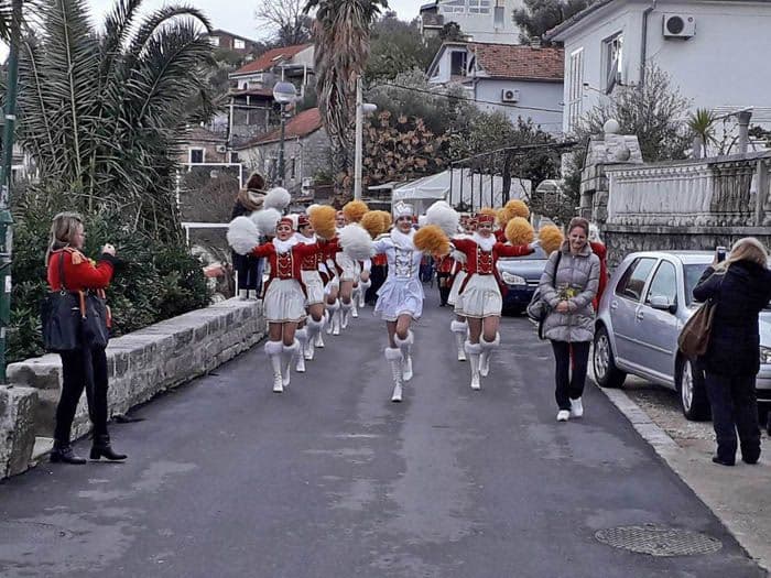 Krenula 50. Fešta od mimoze, ribe i vina Krenula 50. Fešta od mimoze, ribe i vina