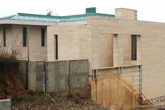 Nije važno čija je kuća, bitno je da dobro izgleda Nije važno čija je kuća, bitno je da dobro izgleda