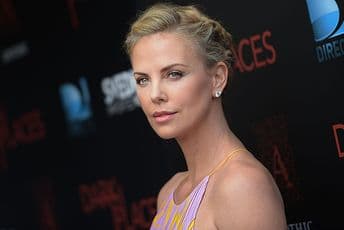 Šarliz Teron: U vezi sam sa dvije žene Šarliz Teron: U vezi sam sa dvije žene