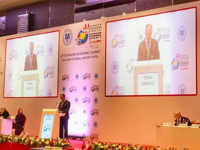 Hrapović: Aktivno učestvovati u kreiranju promjena koje nosi globalizacija Hrapović: Aktivno učestvovati u kreiranju promjena koje nosi globalizacija