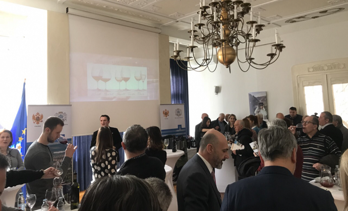 Predstavili razvojne, investicione i turističke potencijale Glavnog grada Predstavili razvojne, investicione i turističke potencijale Glavnog grada