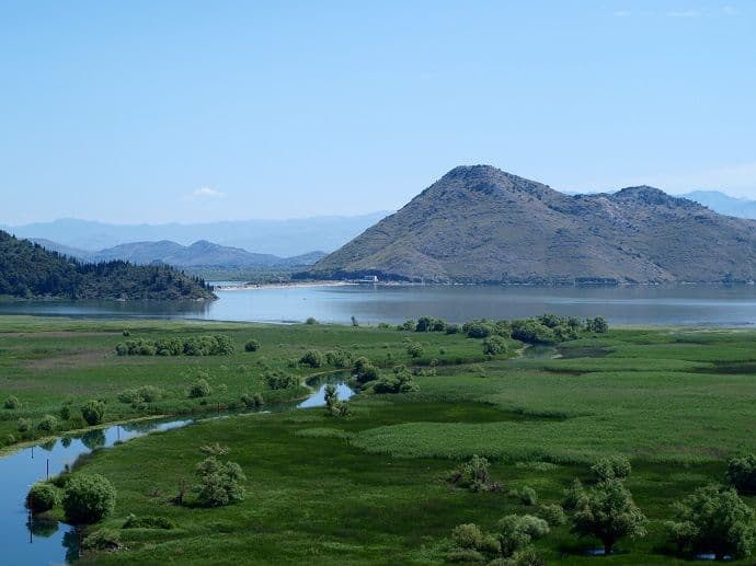 Prekršajni postupak protiv šefa zbog napada na radnika u NP Skadarsko jezero Prekršajni postupak protiv šefa zbog napada na radnika u NP Skadarsko jezero
