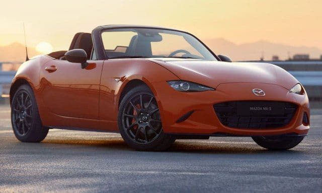 Mazda obilježila 30 godina Miate Mazda obilježila 30 godina Miate