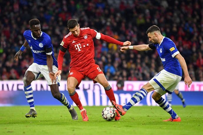 Bajern prišao Borusiji na minus pet Bajern prišao Borusiji na minus pet