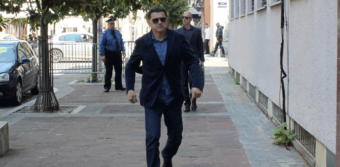 Kašćelanu uzimaju imovinu, on i ne zna šta ima Kašćelanu uzimaju imovinu, on i ne zna šta ima