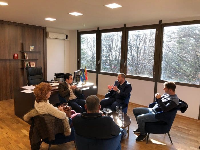 Raičević sa predstavnicima NVO “Starobarska čaršija” Raičević sa predstavnicima NVO “Starobarska čaršija”