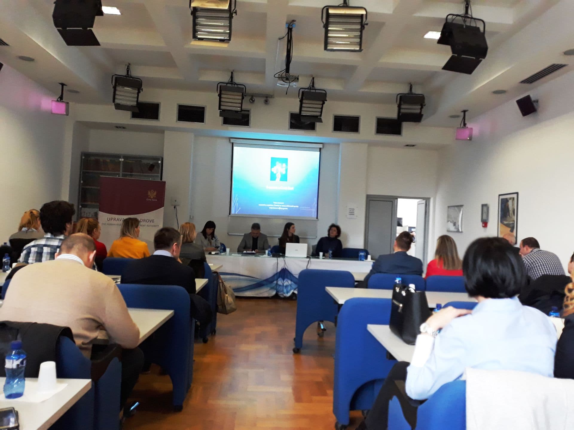 Održana radionica „Elektronska uprava u Crnoj Gori i dalje mjere za njeno unapređenje“ Održana radionica „Elektronska uprava u Crnoj Gori i dalje mjere za njeno unapređenje“