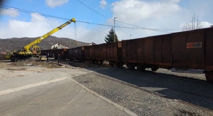 Iskliznuo vagon teretnjaka u Kličevu, saobraćaj bio obustavljen na kratko Iskliznuo vagon teretnjaka u Kličevu, saobraćaj bio obustavljen na kratko