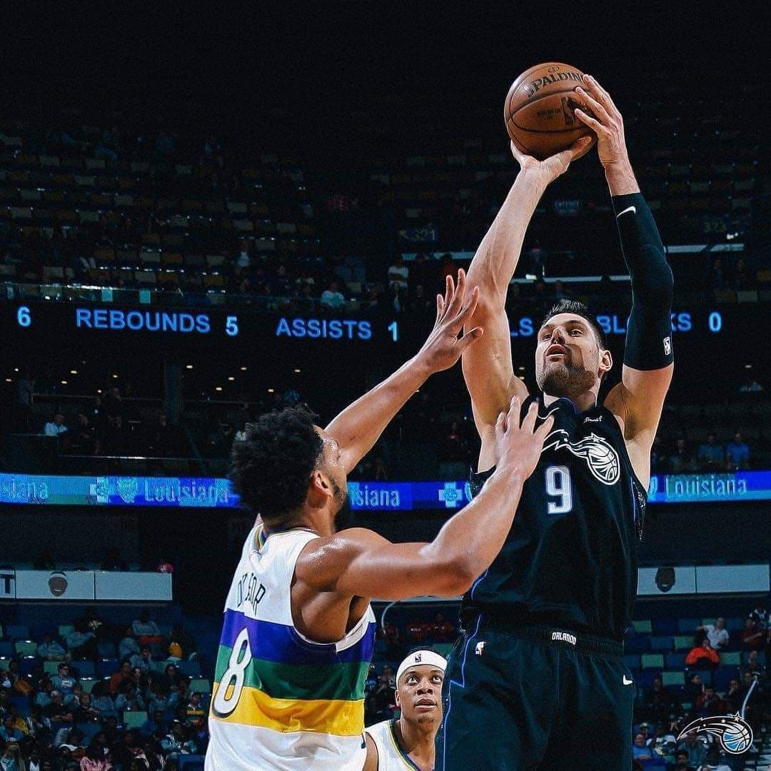 Orlando na krilima Vučevića razbio Pelikanse Orlando na krilima Vučevića razbio Pelikanse