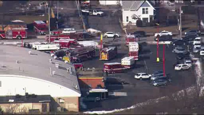 SAD: Petoro mrtvih u pucnjavi u Aurori, napadač ubijen Foto: CBC Chicago