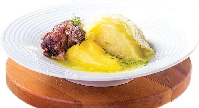 Bijelo zelje sa kaštradinom Bijelo zelje sa kaštradinom