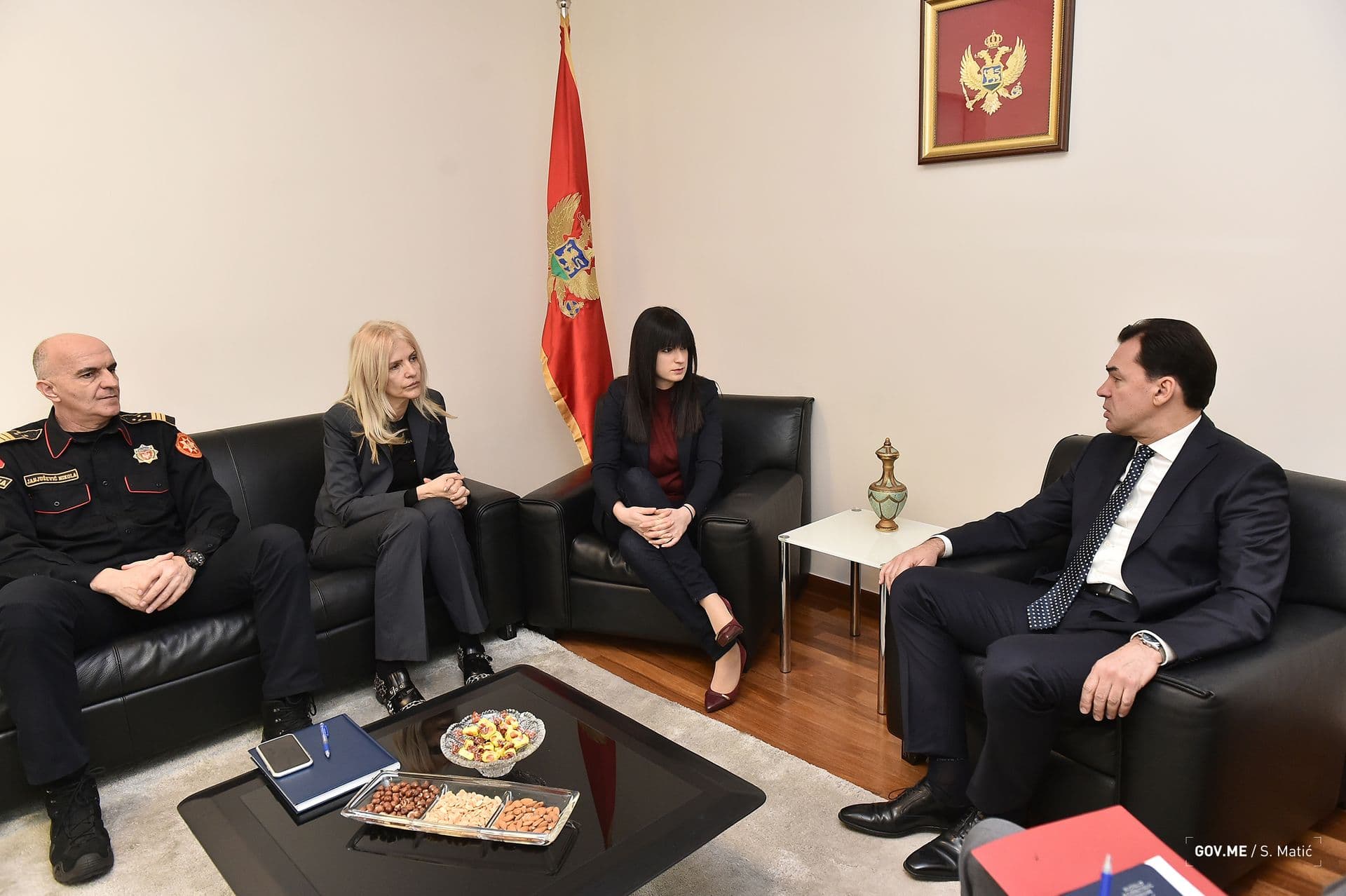 Pažin: Državni organi imaju posebnu odgovornost da zaštite bezbjednost zdravstvenih radnika Pažin: Državni organi imaju posebnu odgovornost da zaštite bezbjednost zdravstvenih radnika