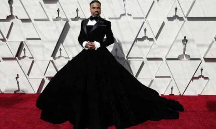 Najekstravagantniju haljinu na dodjeli Oskara nosio je muškarac Najekstravagantniju haljinu na dodjeli Oskara nosio je muškarac