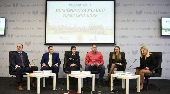 "Čast je služiti svojoj domovini" "Čast je služiti svojoj domovini"