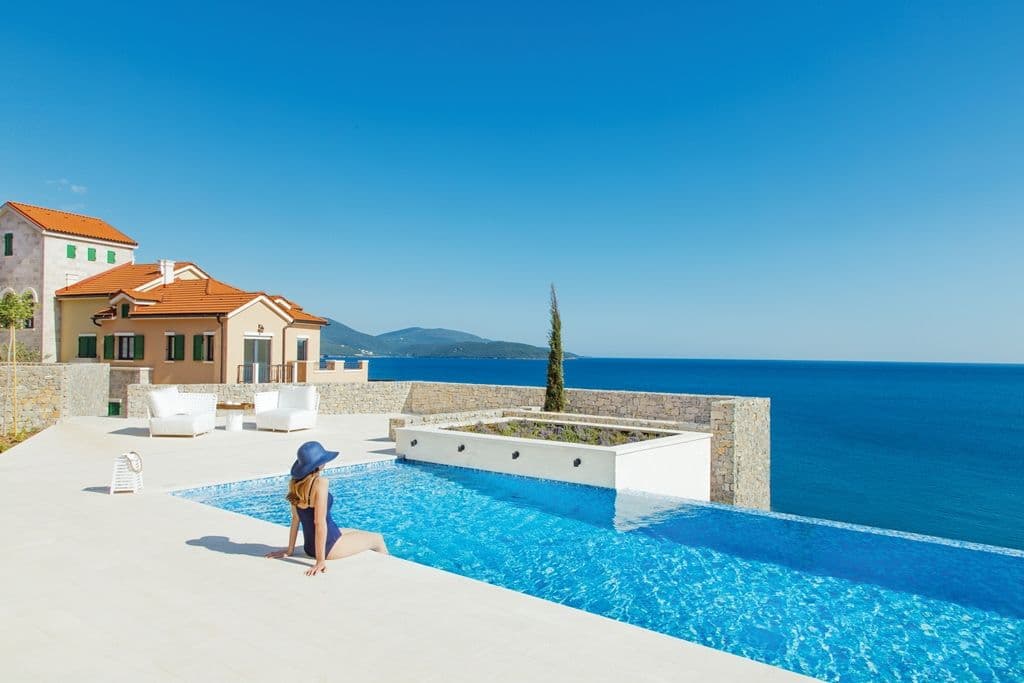 Luštica Bay, novi primorski grad u Crnoj Gori! Luštica Bay, novi primorski grad u Crnoj Gori!