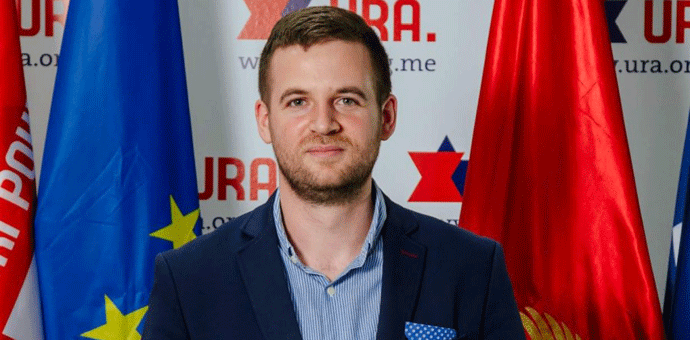 Vaš problem je pobunjena Crna Gora Vaš problem je pobunjena Crna Gora