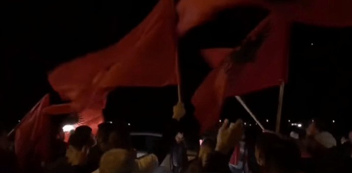 Slavlje u Tuzima neprimjereno Foto: Printscreen YouTube