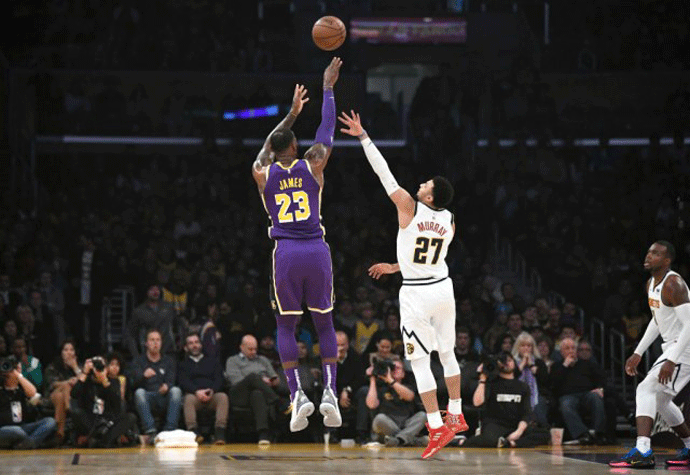 Lebron: Prestići Džordana je kao osvojiti titulu Lebron: Prestići Džordana je kao osvojiti titulu