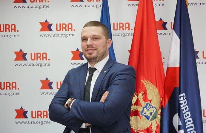 Veljović krije ko je odgovoran za represiju barske policije Veljović krije ko je odgovoran za represiju barske policije