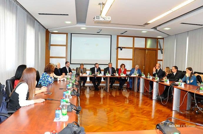 Potpisan Memorandum o razumijevanju između Vlade Crne Gore, socijalnih partnera i Međunarodne organizacije rada Potpisan Memorandum o razumijevanju između Vlade Crne Gore, socijalnih partnera i Međunarodne organizacije rada