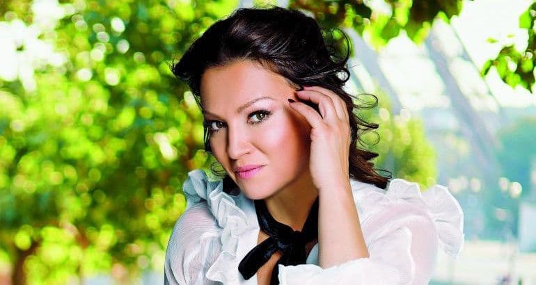 Nina Badrić je otkrila zašto se velika ljubav sa milionerom raspala tek tako Nina Badrić je otkrila zašto se velika ljubav sa milionerom raspala tek tako