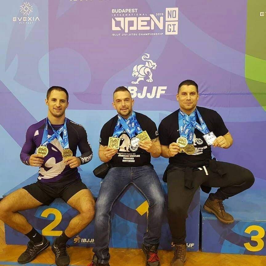 Devet medalja za Crnogorce u Budimpešti Devet medalja za Crnogorce u Budimpešti