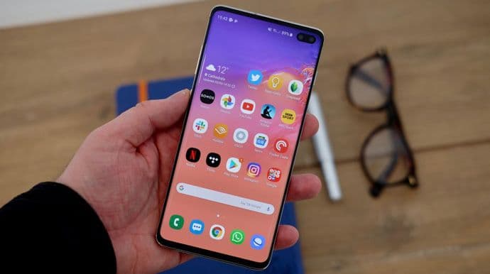 1403samsungs10plus-2