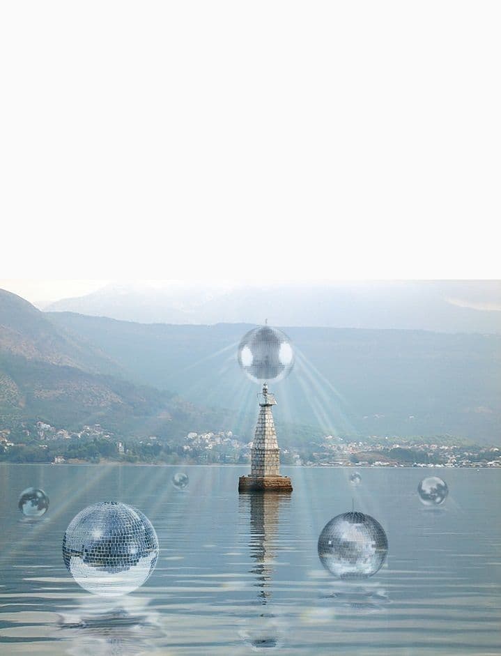 Objavljena prva naučna monografija o crnogorskim svetionicima Objavljena prva naučna monografija o crnogorskim svetionicima