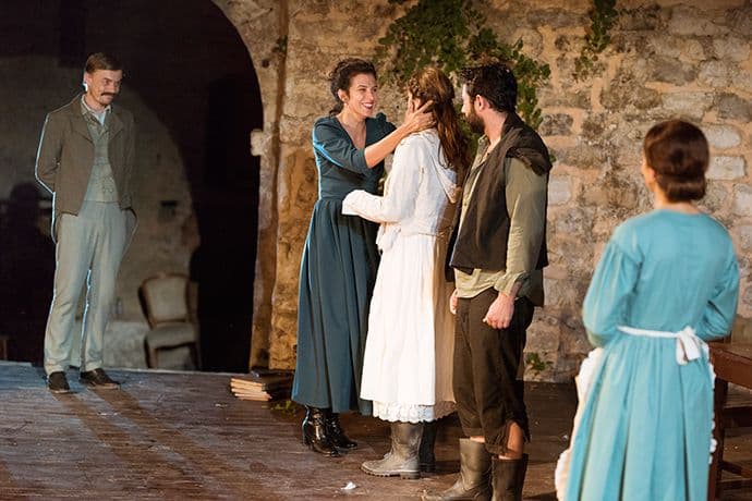 "Orkanski visovi" sjutra veče u Kraljevskom pozorištu Zetski dom "Orkanski visovi" sjutra veče u Kraljevskom pozorištu Zetski dom