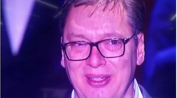 Vučić plakao kao kiša: Ovo je bio zločin nad našom djecom screenshot