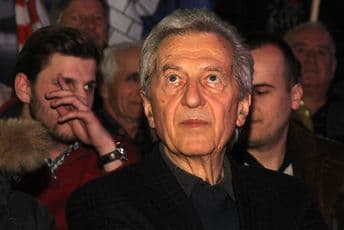 Sin Miroslava Ilića maltretirao komšiluk Sin Miroslava Ilića maltretirao komšiluk