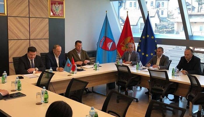 Simović : Pravimo nove dogovore za nove iskorake Simović : Pravimo nove dogovore za nove iskorake