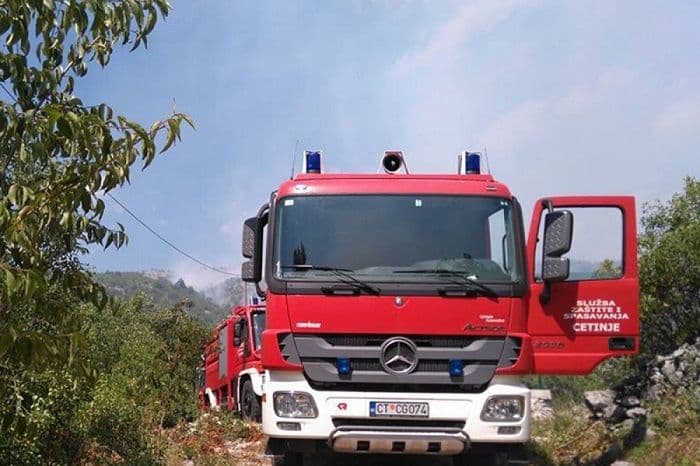 Izbio veliki požar iznad Cetinja Izbio veliki požar iznad Cetinja