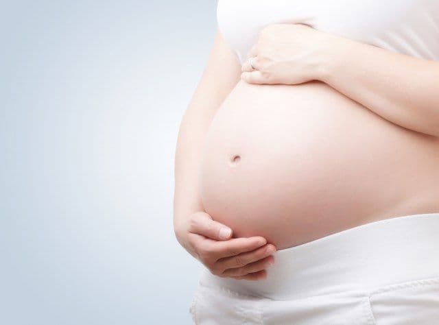 Porodila se, pa poslije 26 dana rodila zdrave blizance Porodila se, pa poslije 26 dana rodila zdrave blizance