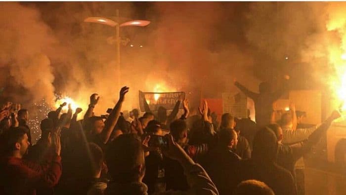 Varvari dočekali igrače Budućnosti na aerodromu Varvari dočekali igrače Budućnosti na aerodromu