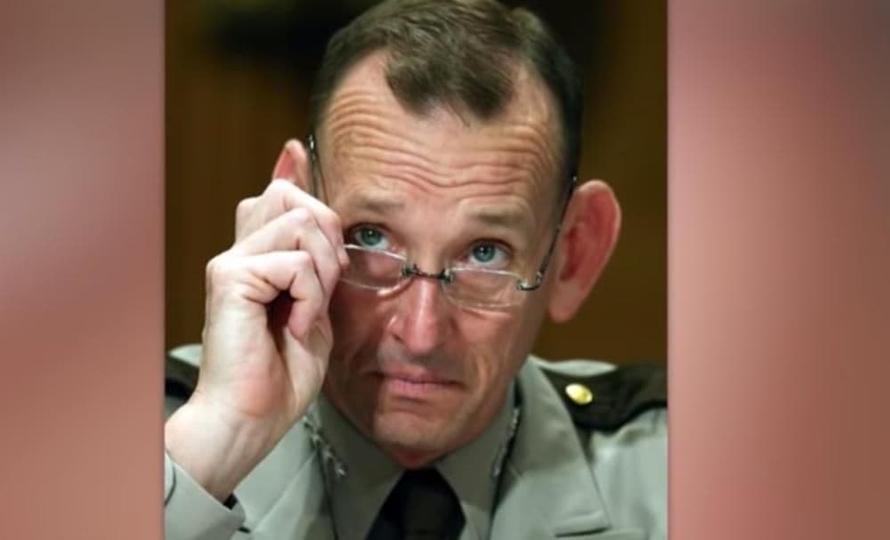 Tramp smijenio šefa tajne službe Tramp smijenio šefa tajne službe