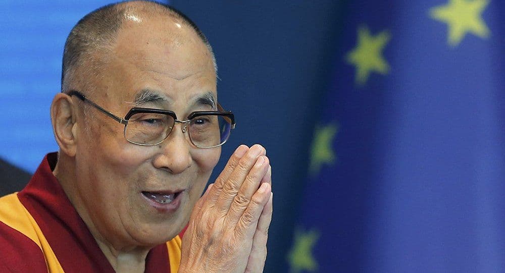 Dalaj Lama u bolnici Dalaj Lama u bolnici