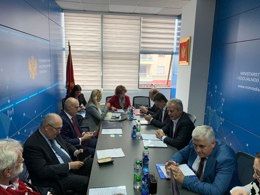 Sastanak Socijalnih savjeta Crne Gore i Srbije: Unaprijedjeni socijalni dijalozi, razgovarano o saradnji Sastanak Socijalnih savjeta Crne Gore i Srbije: Unaprijedjeni socijalni dijalozi, razgovarano o saradnji