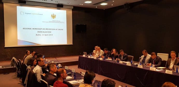 Društvene mreže postaju glavni način radikalizacije mladih ljudi Društvene mreže postaju glavni način radikalizacije mladih ljudi