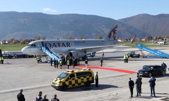 Državljanin Katara pokušao da unese dva jagnjeta na let Sarajevo - Doha Državljanin Katara pokušao da unese dva jagnjeta na let Sarajevo - Doha