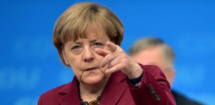 Merkel: Austrijski skandal pokazuje da je krajnja desnica na prodaju Merkel: Austrijski skandal pokazuje da je krajnja desnica na prodaju