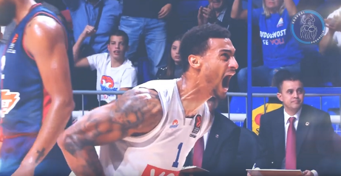 Da podržimo naše igrače i odbranimo teren pa što nam Bog da (Video) Da podržimo naše igrače i odbranimo teren pa što nam Bog da (Video)