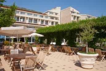 Uskoro počinju sa radom Sveti Stefan hoteli 