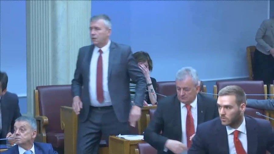 Verbalni sukob Stanišića i Pavlovića Verbalni sukob Stanišića i Pavlovića