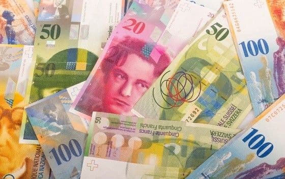 Klijenti iz Crne Gore traže poništenje svih ugovora u švajcarcima Klijenti iz Crne Gore traže poništenje svih ugovora u švajcarcima