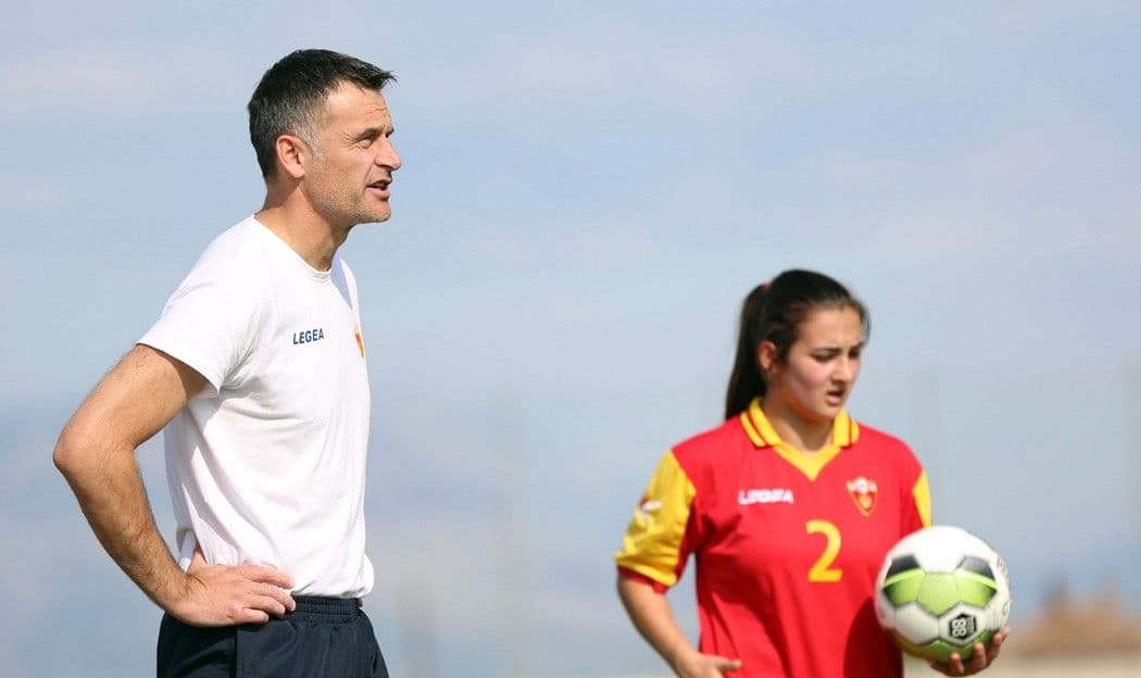 Kadetkinje na turniru u Srbiji Kadetkinje na turniru u Srbiji