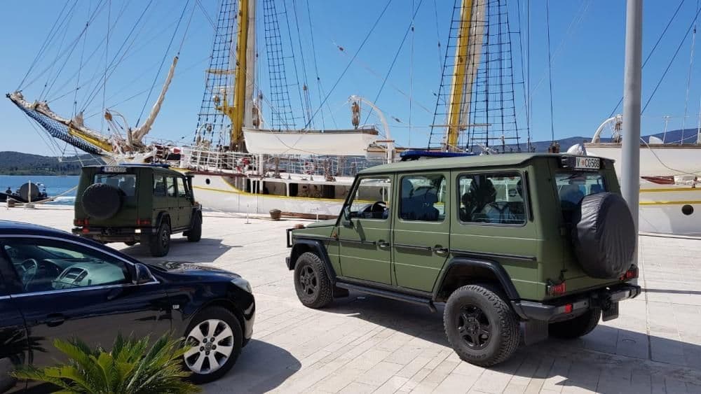 Zaplijenjeno oko 50 kilograma kokaina, uhapšena jedna osoba FOTO: Radio Tivat