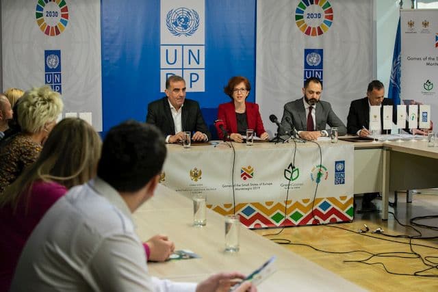 Slavimo Dan planete Zemlje, obojimo sport u zeleno Slavimo Dan planete Zemlje, obojimo sport u zeleno