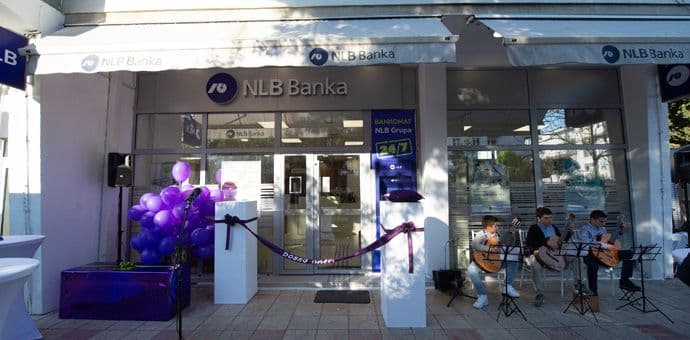 NLB banka otvorila vrata renovirane barske filijale (VIDEO) Foto: Infobiro