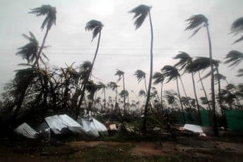 (FOTO/VIDEO) Fani "oduvao" Indiju